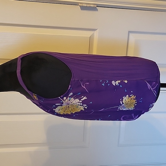 Apt 9 medium purple top - Picture 9 of 12